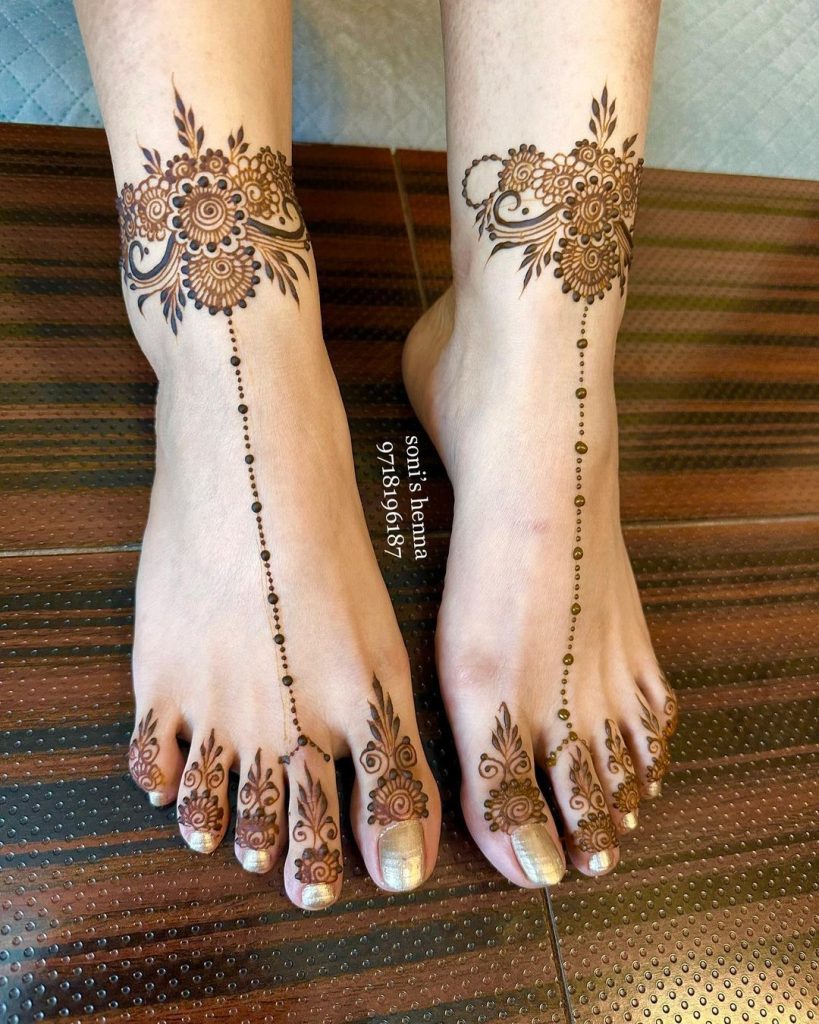 85+ Delicate & Simple Feet Mehndi Designs To Save Right Away!