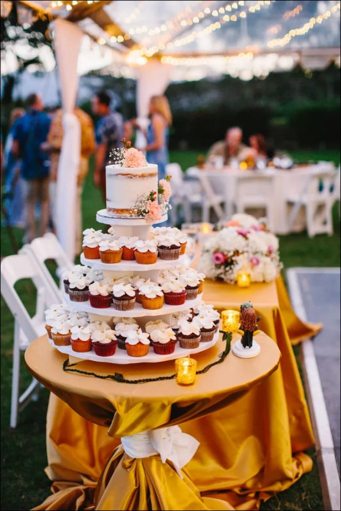 Latest Wedding Cake Trends We Can’t Stop Obsessing Over!