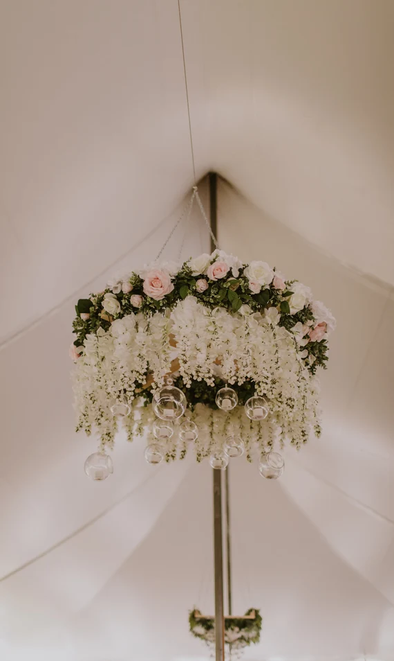 Top Wedding Decoration Ideas Using Flowers Creatively